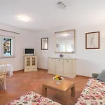 Bb Vi Zarače