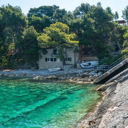 Holiday home Gorgeous In With House Sea View