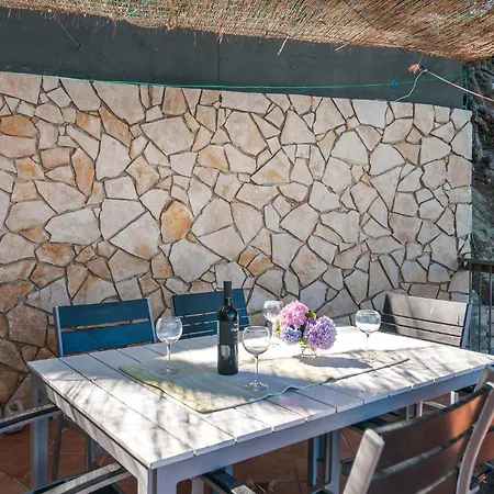 Holiday home Gorgeous In With House Sea View
