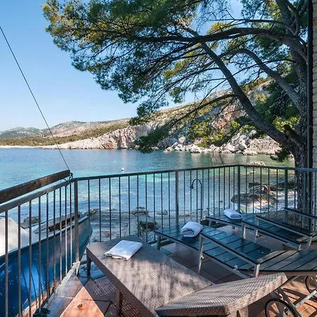 Gorgeous In With House Sea View