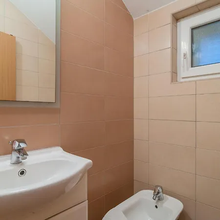 Bb Vi Holiday home *