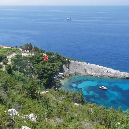 Holiday home Gorgeous In With House Sea View Zarace