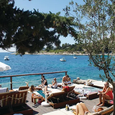 Gorgeous In With House Sea View Holiday home *